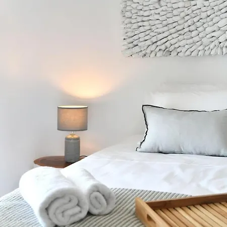 Luxury Paros Thoe Contemporary Luxury 3 Bedrooms *