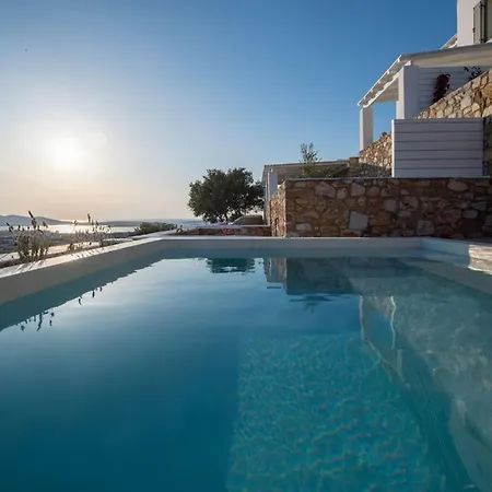 Luxury Paros Thoe Contemporary Luxury 3 Bedrooms